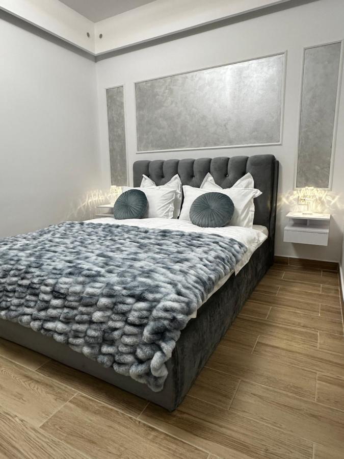 Luxury Studio 7 Roşu Exteriér fotografie